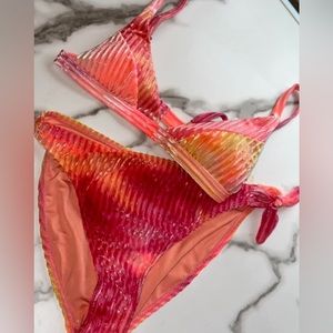 Dippin daisys bikini